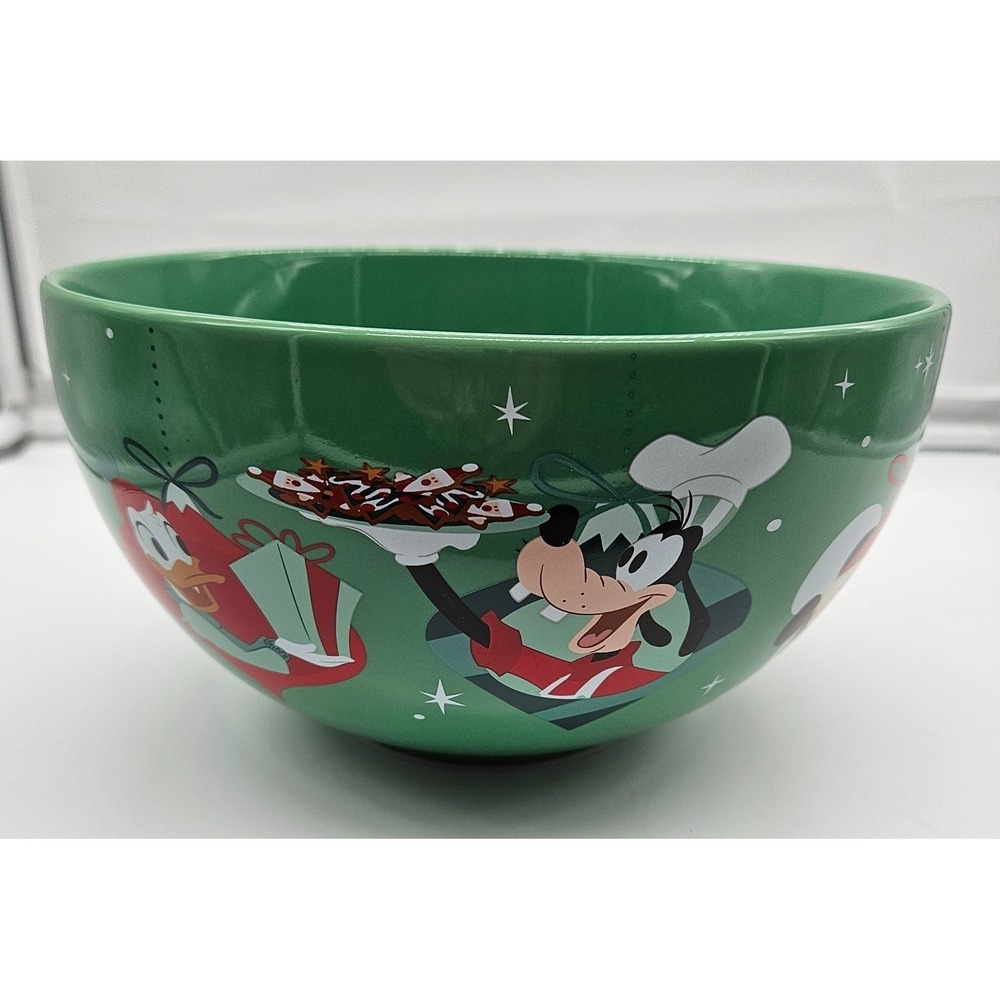 Disney Christmas Serving Bowl Green Mickey Minnie Goofy Donald Holiday Ceramic